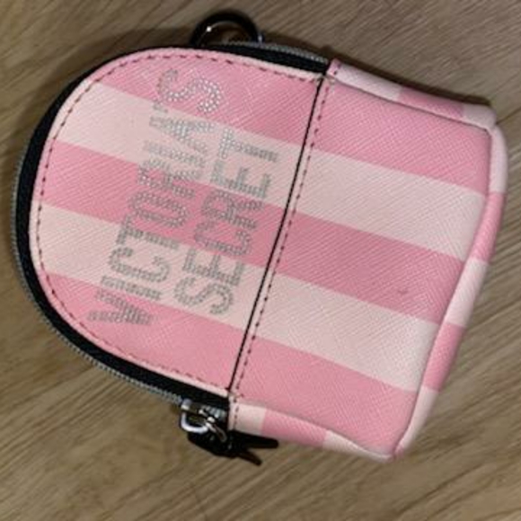 Mini backpack Keychain - Picture 1 of 2